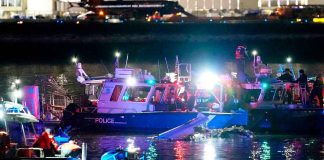 #VIDEO | Descartan sobrevivientes tras accidente aéreo en Washington