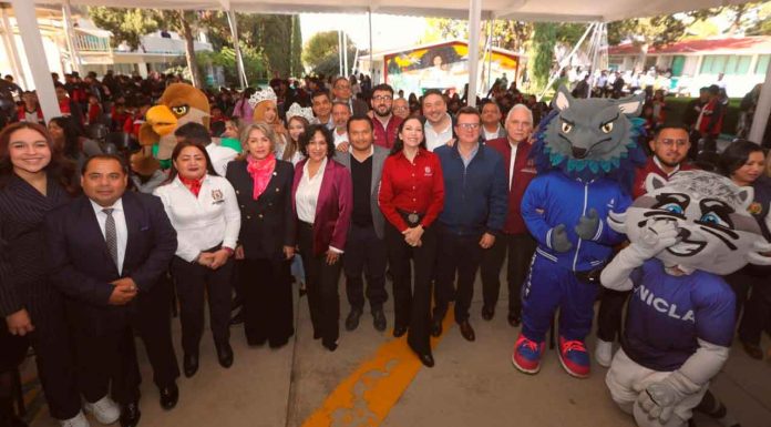 Con más de 50 escuelas, inicia en Morelia la Expo Prepá-rate 2025