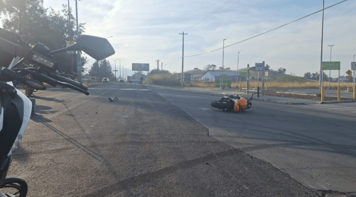 #VIDEO | En trágico accidente pierde la vida un joven motociclista, en Los Reyes