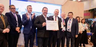 Entrega ONU reconocimiento por tradición de Noche de Muertos