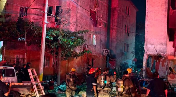 Atiende PC Estatal explosión por gas en Lázaro Cárdenas