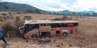 #Imágenes | Volcadura de autobús deja 1 muerto y 19 heridos en la México-Guadalajara
