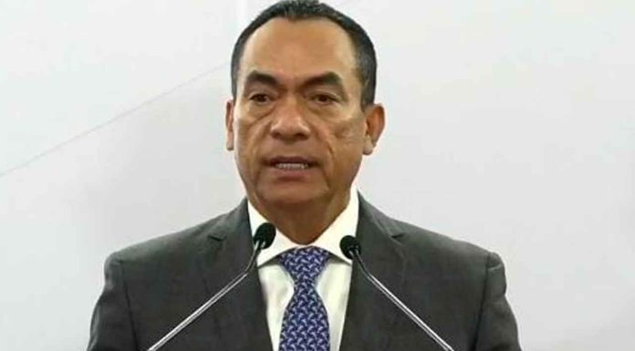 Adrián López adelanta su renuncia como Fiscal General de Michoacán, este viernes es su último día