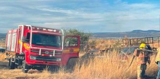 #Imágenes // Incendio de pastizal alcanza corralón en La Piedad
