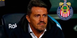 #VIDEO | Caos en Chivas: Expulsan a Óscar García Junyent tras agredir a James Rodríguez