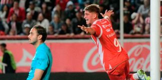 #VIDEO | Necaxa derrota a Chivas con el regreso de Chicharito a la titularidad