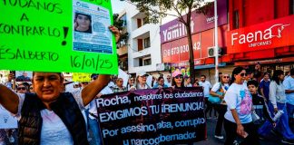 #VIDEO | Personas de Culiacán salen a las calles a exigir paz y seguridad