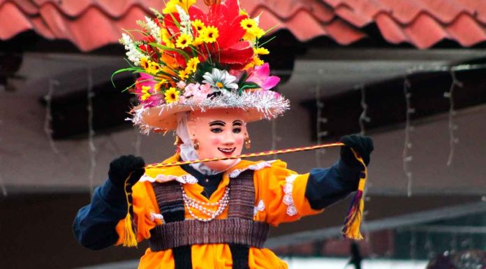 #Imágenes | Espectacular concurso de Kúrpitis y cuadrilla de feos