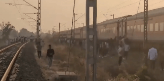 Al menos 11 personas murieron arrolladas por un tren tras falsa alarma de incendio