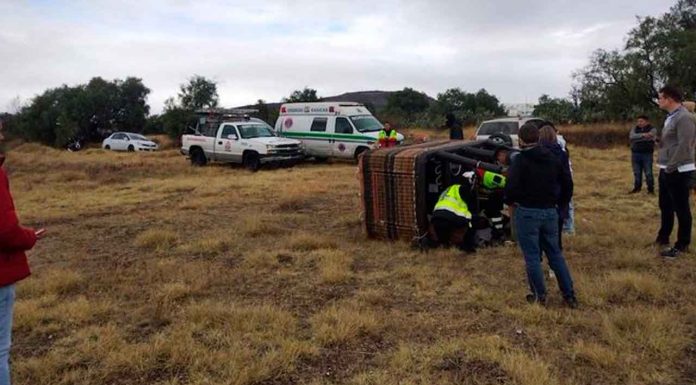 #VIDEO | En México: Globo aerostático se desploma y deja como saldo a dos extranjeros heridos