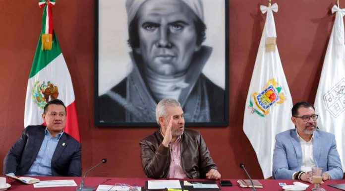 Instruye Bedolla reforzar estrategia de seguridad para preservar la paz