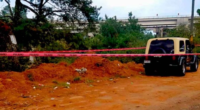 Hallan a hombre ejecutado dentro de un Jeep en la carretera Pátzcuaro-Zirahuén