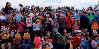 DIF de Morelia lleva alegría y regalos de los Reyes Magos a niñas y niños
