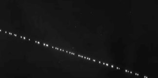 #VIDEOS | Al menos 3 municipios michoacanos captaron un extraño avistamiento de luces durante este sábado