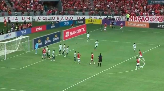 #VIDEOS | México mete su segundo gol vs Inter de Porto Alegre