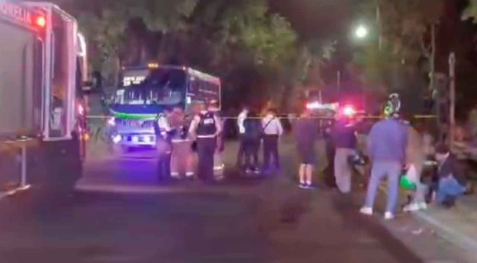 #VIDEO | Motociclista muere al ser atropellado por camión al sur de #Morelia