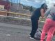 Mujer cae de la batea de una camioneta en la zona de Tres Puentes