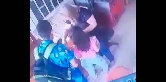 #VIDEO | Detienen a hombre tras ser captado tocando indebidamente a una niña