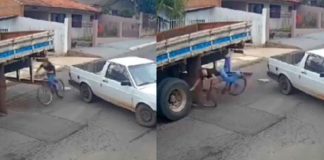 #Video | Niño que iba en bici se queda sin frenos y choca contra un tráiler