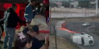 #VIDEO | Camión que transportaba pollos vuelca y los vecinos aprovechan y se llevan 20 toneladas de pollo