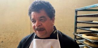 #VIDEO | Rosca de berries, el nuevo lanzamiento de panaderías para esta época