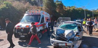 #Imágenes // Choque entre camioneta y auto deja 6 heridos en Zitácuaro