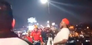 #Video // Hombre borracho se lanza de puente tras decepción amorosa