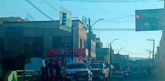 #Video // Patrulla de la GC se estrella contra banqueta de puente al norte de Morelia