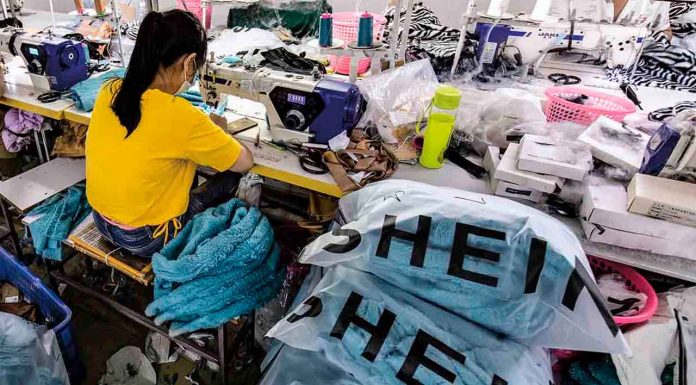 Explotación en Shein: Denuncian que empleados trabajan 75 horas a la semana