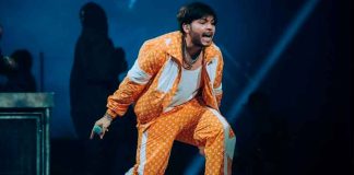 Sancionan a Tito Double P tras cantar narcocorridos en Chihuahua; la multa que tendrá que pagar es millonaria