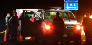 Volcadura de minivan deja 3 muertos y 5 lesionados en la México-Guadalajara