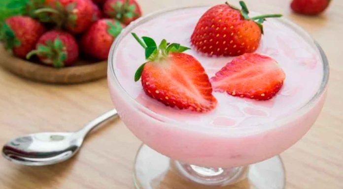 Yogurt para niños sabor fresa no contienen fresas, solo azúcar añadida: Estudio