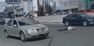 #Video // Hombre muere atropellado tras no usar el puente peatonal