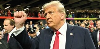 #VIDEO #Imagenes | Donald Trump se convierte en el primer presidente en funciones en asistir al Super Bowl #Internacional