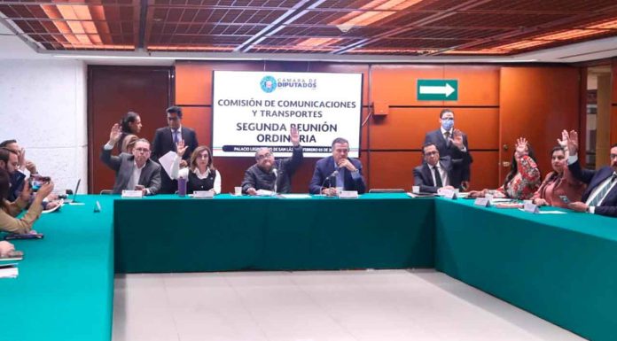 Comisión de Comunicaciones y Transportes aprobó reformas en materia de servicio ferroviario y de caminos