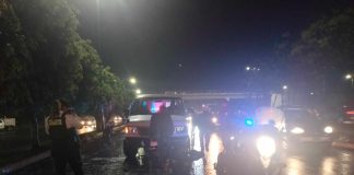 #VIDEO | Se registra choque por alcance entre camioneta y moto cerca del Estadio Morelos