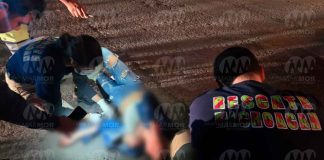 Dos menores sufren accidente de moto al noroeste de Michoacán