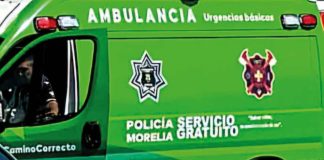 Choque entre moto y camioneta deja 2 heridos en la Morelia-Chiquimitío