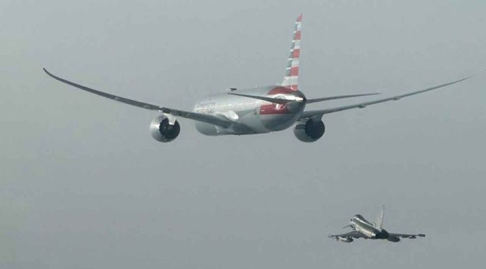 #VIDEO | Avión de American Airlines aterriza en Roma tras amenaza de bomba #Internacional