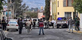 #VIDEO #Seguimiento | Acribillan a 3 hombres en el restaurante bar “Me lleva la Tostada”, ubicado en Morelia