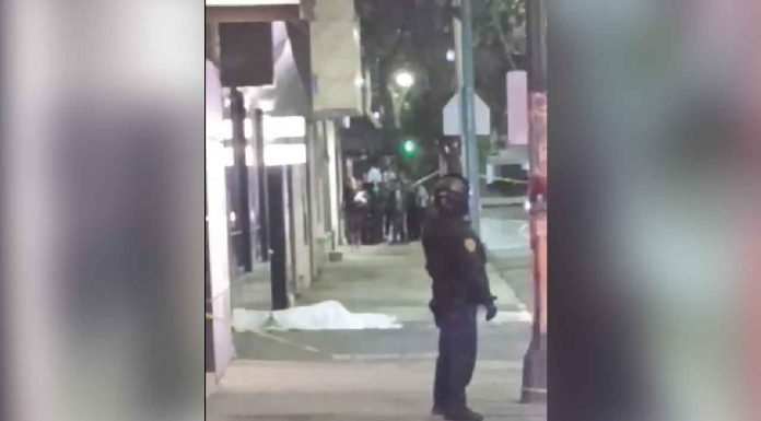 #VIDEO | Balean ocho veces a un hombre de nacionalidad colombiana #México