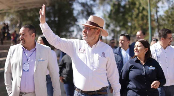 #Imágenes | Bedolla comprometido con la paz y la seguridad; inaugura cancha en Quiroga