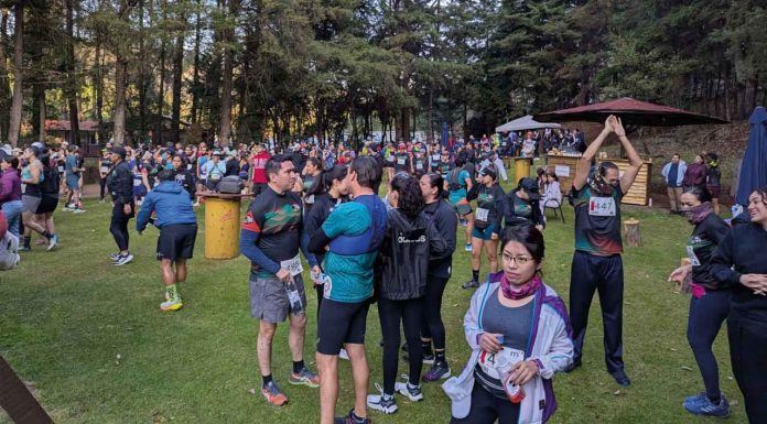 Runners disfrutan de la 11ª edición de la carrera Trail Run Morelia