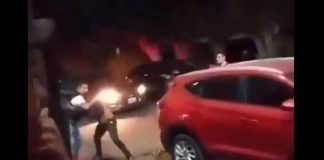 #VIDEO #México: Sujetos dan golpiza a valet parking porque “no entregó rápido el vehículo”