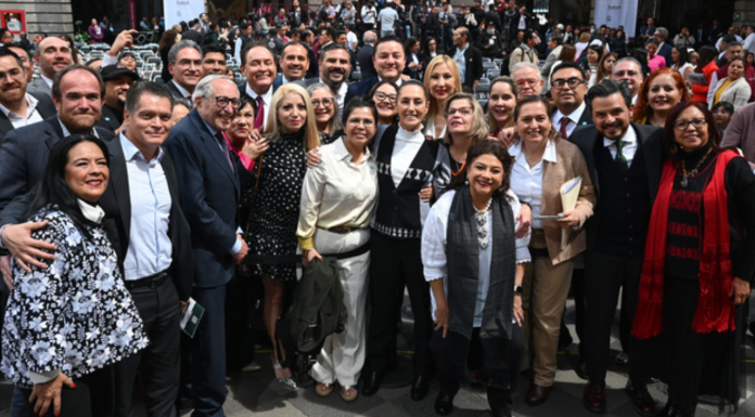 Presidenta Claudia Sheinbaum da banderazo a la estrategia nacional Vive saludable, vive feliz