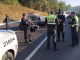 Jetta impactada contra muro de contención en la autopista Siglo XXI