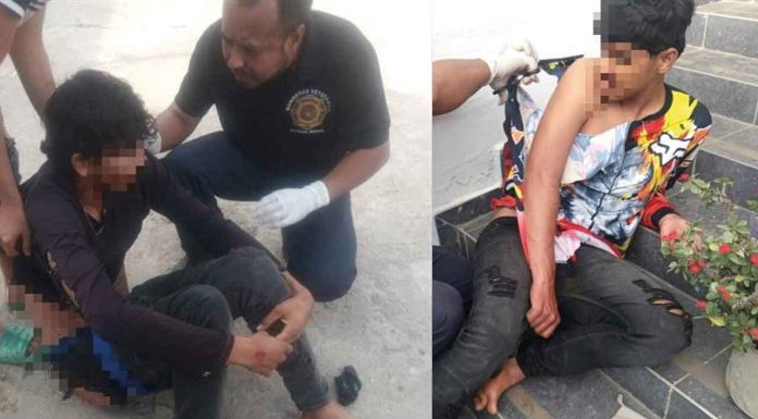 Jóvenes terminan electrocutados al querer recuperar un papalote atorado en cables de alta tensión #México