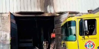 #VIDEO | Se registra incendio en taller de herrería en la colonia La Quemada, de Morelia