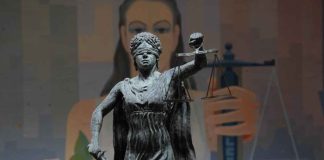 Por cerrar convocatoria para el programa de Maestría en Derecho de la UMSNH