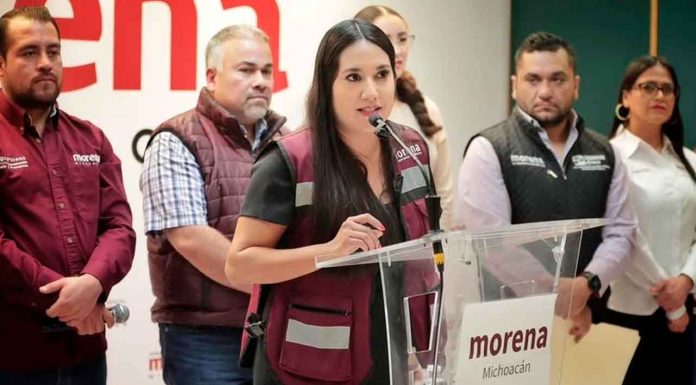 #VIDEO | Regidora morenista agrede verbalmente a periodista michoacana; comunicadores demandan respeto y libertad de prensa